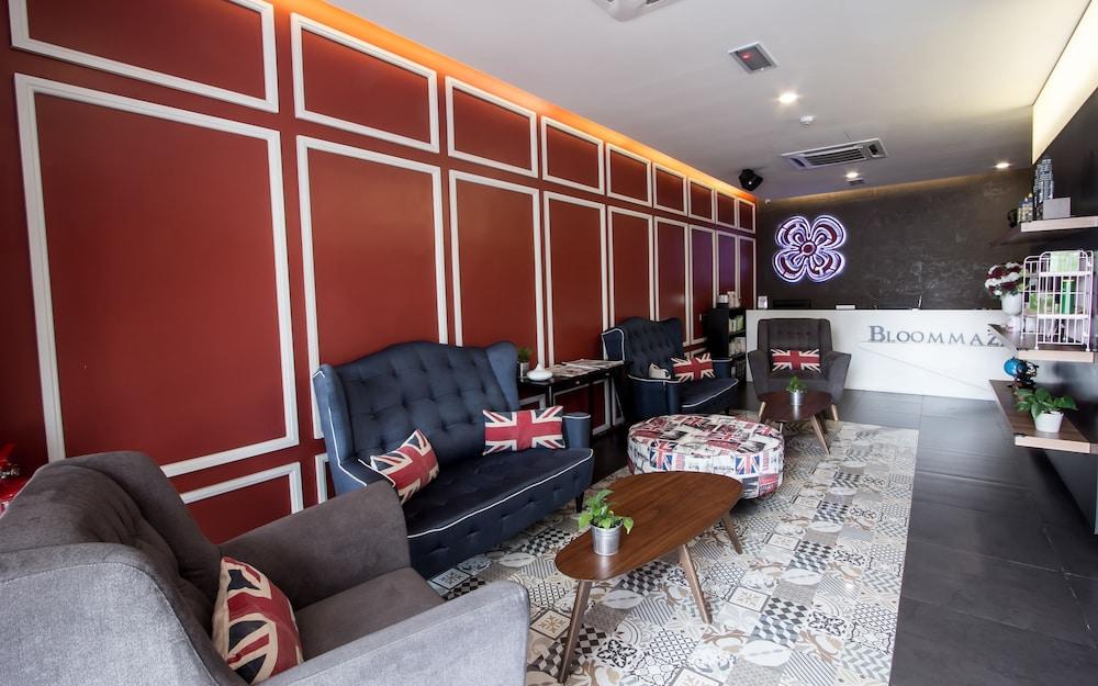 Bloommaze Boutique Hotel Пучонг Экстерьер фото